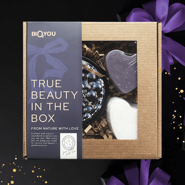 Dāvanu komplekts - Ķermeņa cukura skrubis Upene, Ziepes Lavanda, Ziepes Kazas Piens - Image 2