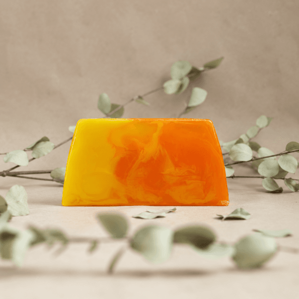 bio2you-golden-ziepes Глицериновое мыло Golden с маслом сладкого миндаля, 100g — изображение 2